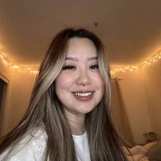 Emily R.