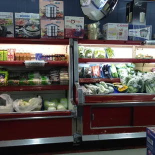 Fresh green papaya, bean sprouts, lemongrass stalks, daikon radish, thick asian carrots