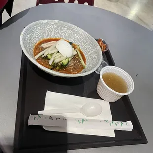 Cold buckwheat noodles spicy