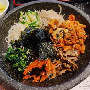 Bibimbap (seafood)