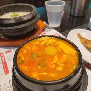 T4. Oyster Tofu Soup