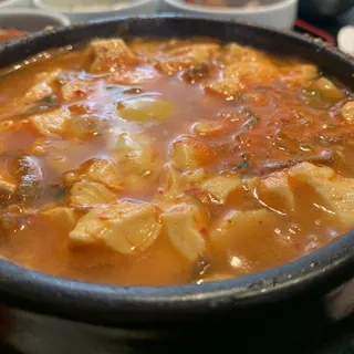 T10. Beef Tofu Soup