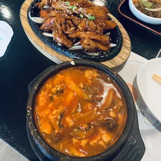 C4. Spicy Chicken and Tofu Soup