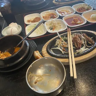 C10. Galbi and Spicy Noodle