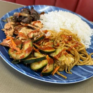 Fried Noodle Rice Beef Bulgogi Chicken Bulgogi Vegetables