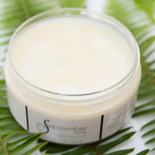 Luxurious, smooth Body Butter to moisturize dry skin!