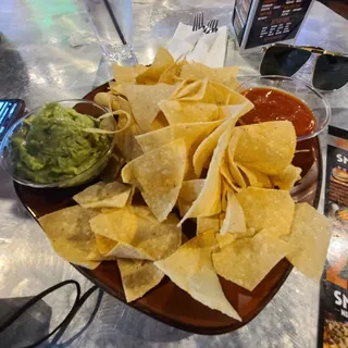 Chips & Salsa