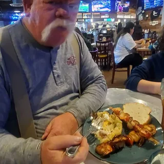 Spicy Shrimp Skewers