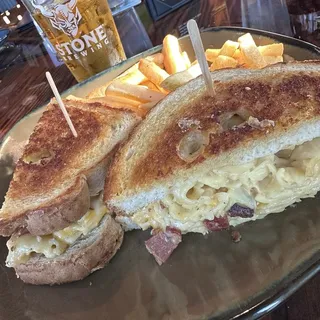 Septembers Mac-N-Melt