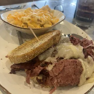 Homestyle Mac N' Cheese