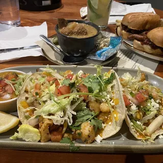Gerardo's Fish Tacos