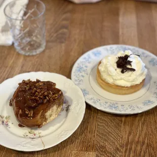 Pecan Sticky Bun and banana cream tart (not on menu)
