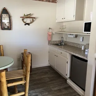 Kitchenette