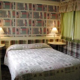 The library - sleeps 2