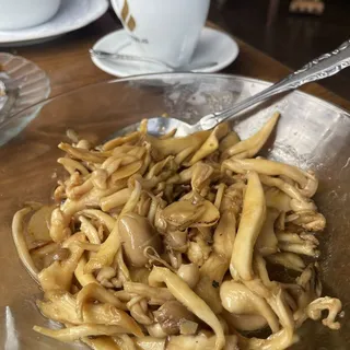 Revuelto de Setas (*)