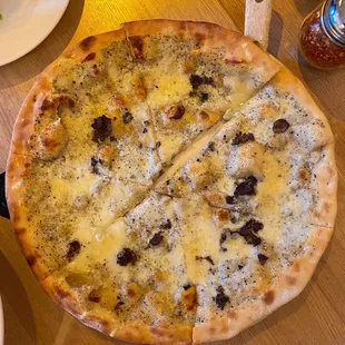 TARTUFO NERO - robiola, fontina, black truffle, truffle cheese, drizzled with truffle oil