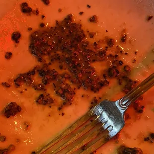 The huge amount of black pepper in the cacio e pepe.