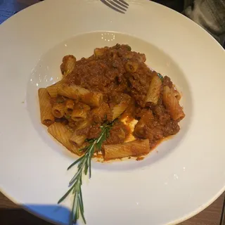 Rigatoni Alla Bolognese