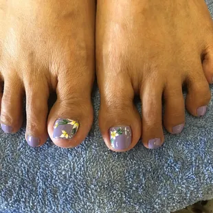 Summer toes