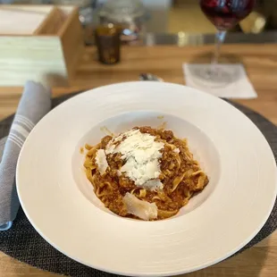 FETTUCCINE ALLA BOLOGNESE