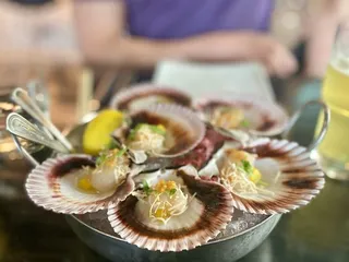 Salt & Pearl