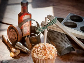 Jenn's Cupcakes & Confections