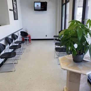 Waiting area with small area for you little ones