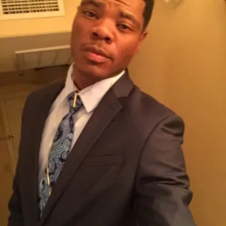 Derrick B.