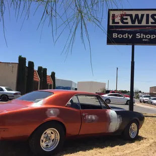 Sergio Lewis Body Shop