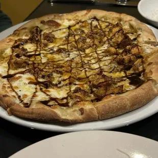 Chicken, Artichokes and Gorgonzola Pizza