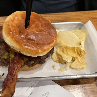 1/2 lb Joe Carroll Burger