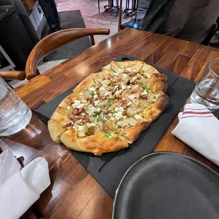 Pear Pizza