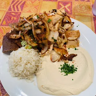 Combination Plate (Chicken Shawarma and Gyro)