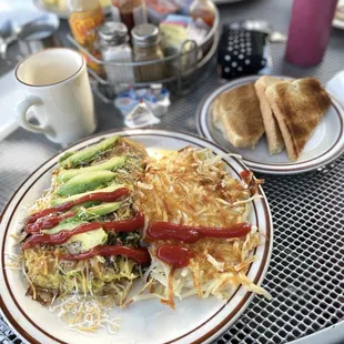 spinach, avocado, mushroom, cheese omelette