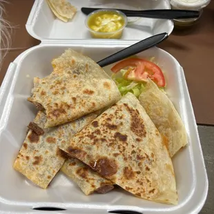 Steak quesadillas at Serrano's are great if you're running a bit late. Very flavorful and ready for you to eat in no time !!!!!