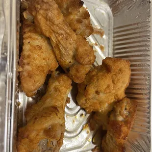 Dry ass &quot;buffalo wings&quot; tasted baked to a sweat