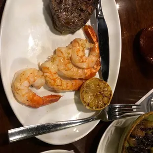 6 oz filet mignon with shrimp