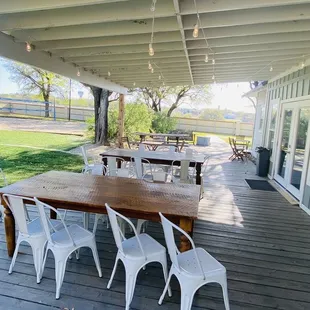 Ample outdoor seating.