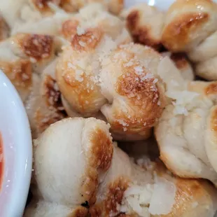 Garlic table knots