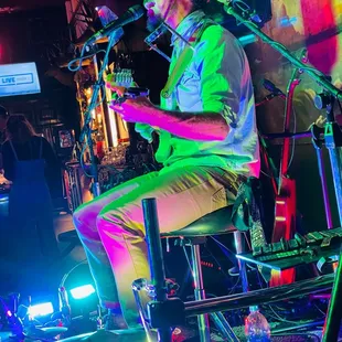 Nathan Ignacio playing @Serventes