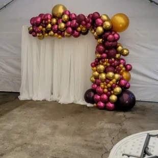 Order your Balloon Garlands for your next event. Call us if you have any questions