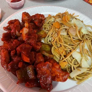 Hot and spicy chicken w/ lo Mein