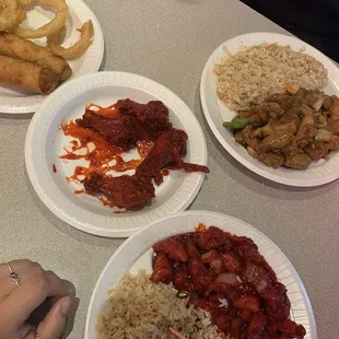 #3, #8 &amp; hot wings.  Both plates come with egg rolls &amp; onion rings. Drive all the way from Tomball tx and is so worth it. Love this place!