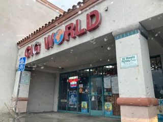Cig World