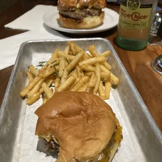 Bam Bam's Cheeseburger*