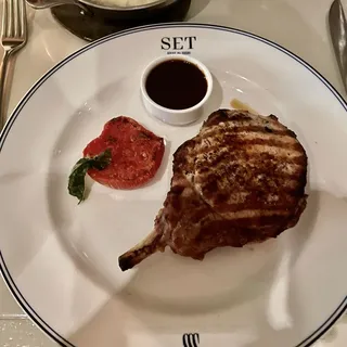 14oz PORK CHOP