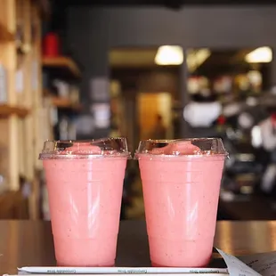 Strawberry Banana Smoothies