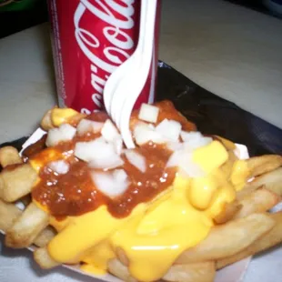 Chili cheese fries