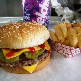 Cheeseburger Combo
