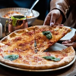 food, pizza